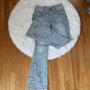 Idyllwind Light Blue Flare Jeans with boot stitching